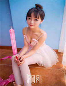 《欧美高清大肥婆毛片》