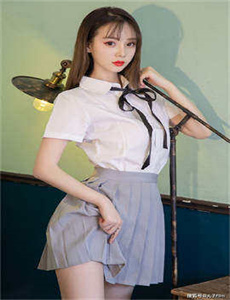 《金鱼妻》
