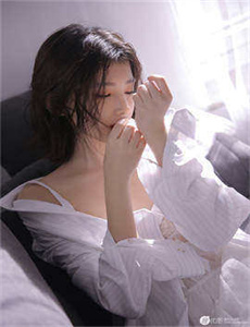 《亚洲成熟女人毛毛耸耸多》